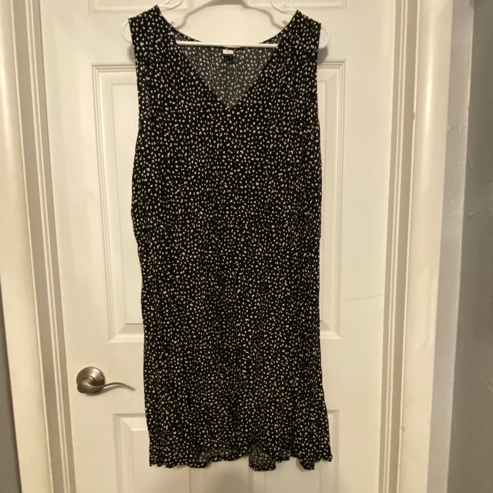 Old navy sleevelsss blue leopard print dress